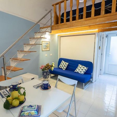 Casa Vacanze Freeholiday House Minori Bagian luar foto