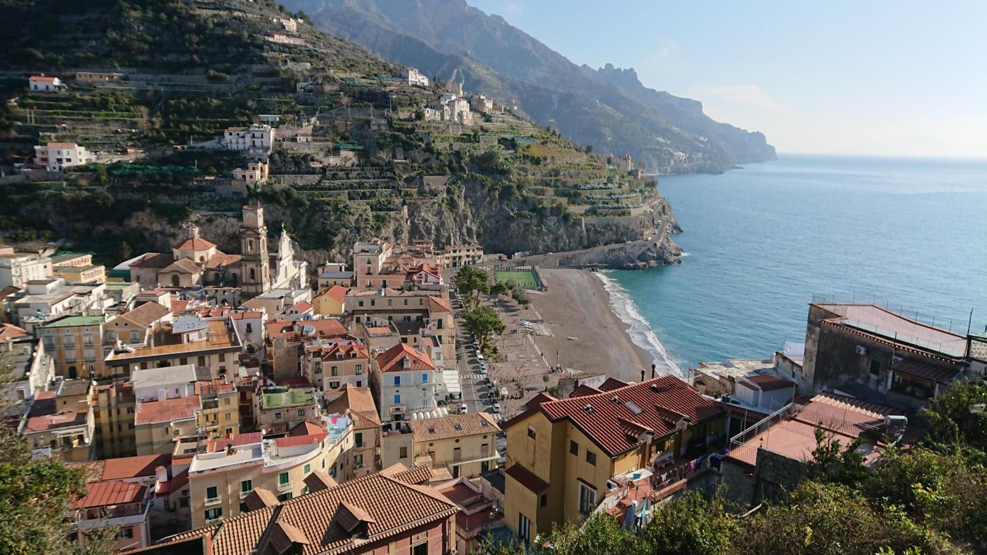 Casa Vacanze Freeholiday House Minori Bagian luar foto