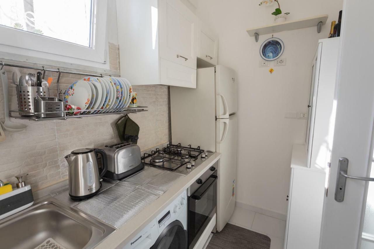 Casa Vacanze Freeholiday House Minori Bagian luar foto