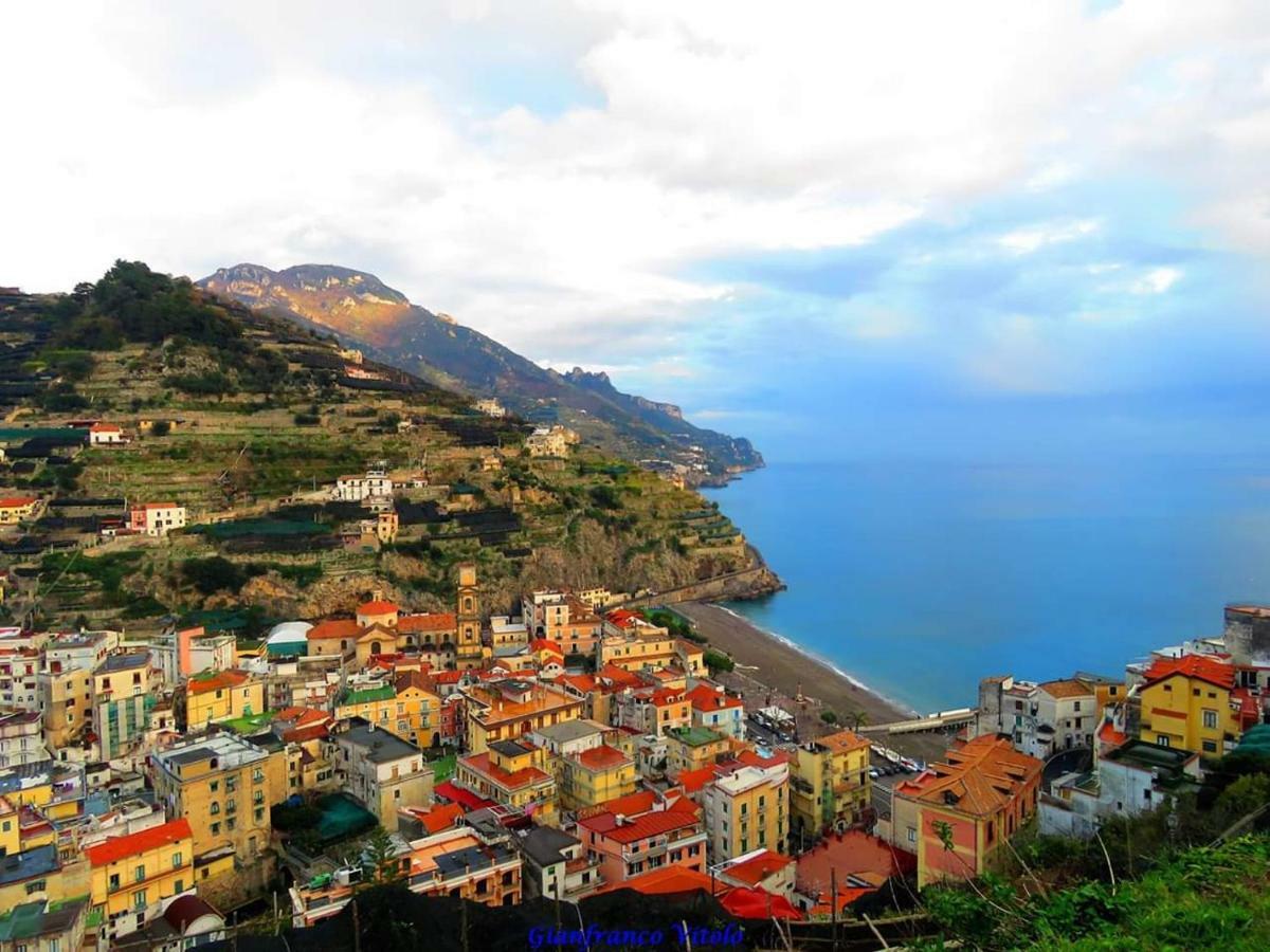 Casa Vacanze Freeholiday House Minori Bagian luar foto