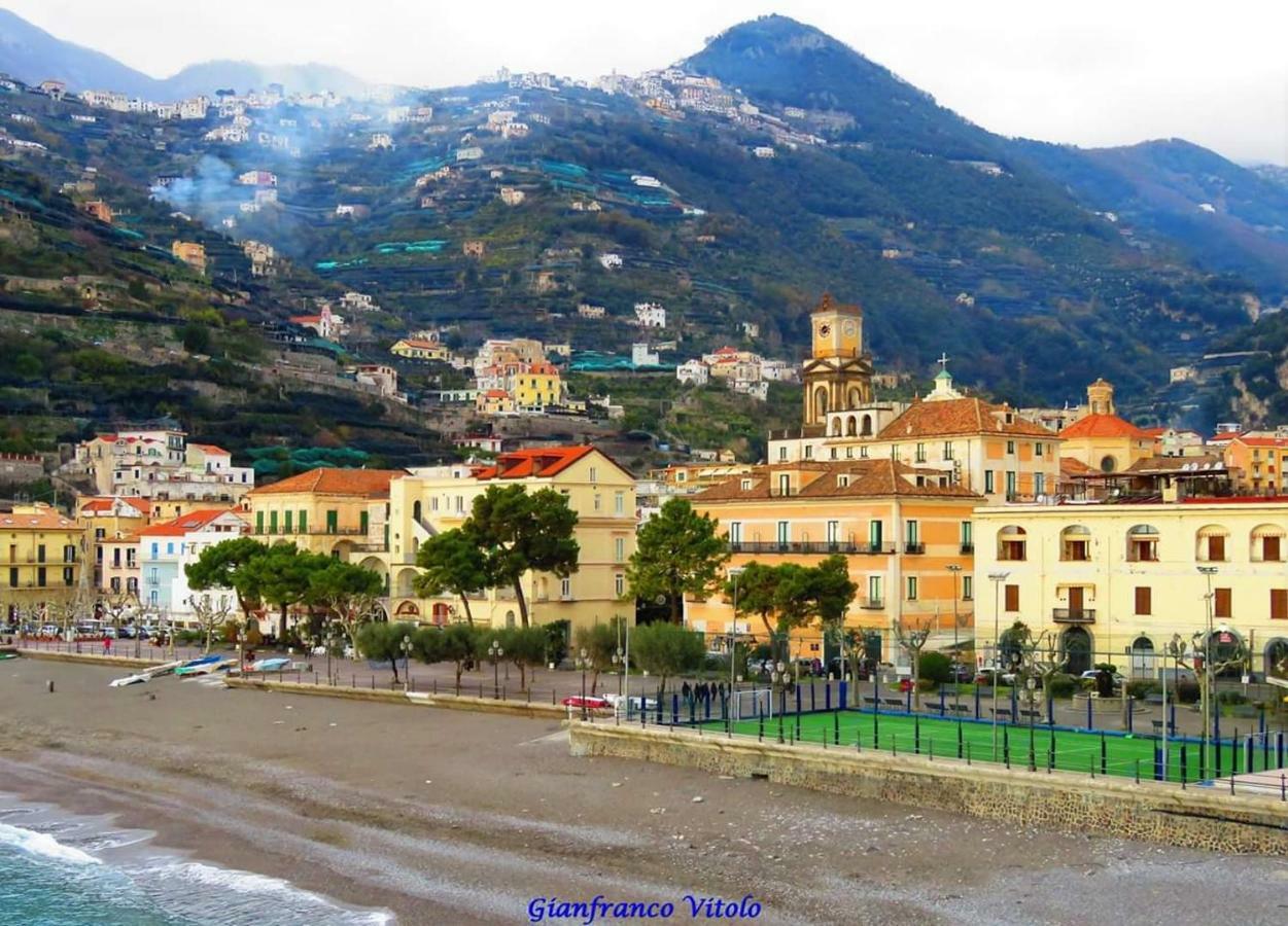 Casa Vacanze Freeholiday House Minori Bagian luar foto