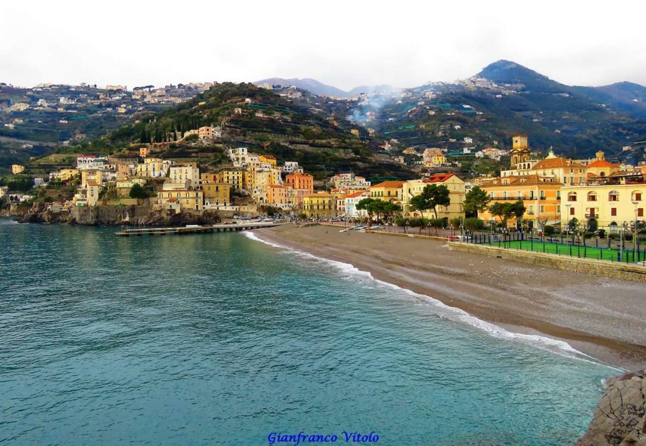 Casa Vacanze Freeholiday House Minori Bagian luar foto