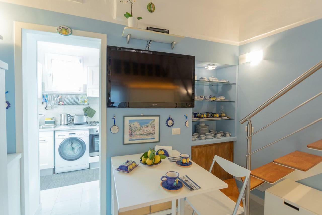 Casa Vacanze Freeholiday House Minori Bagian luar foto