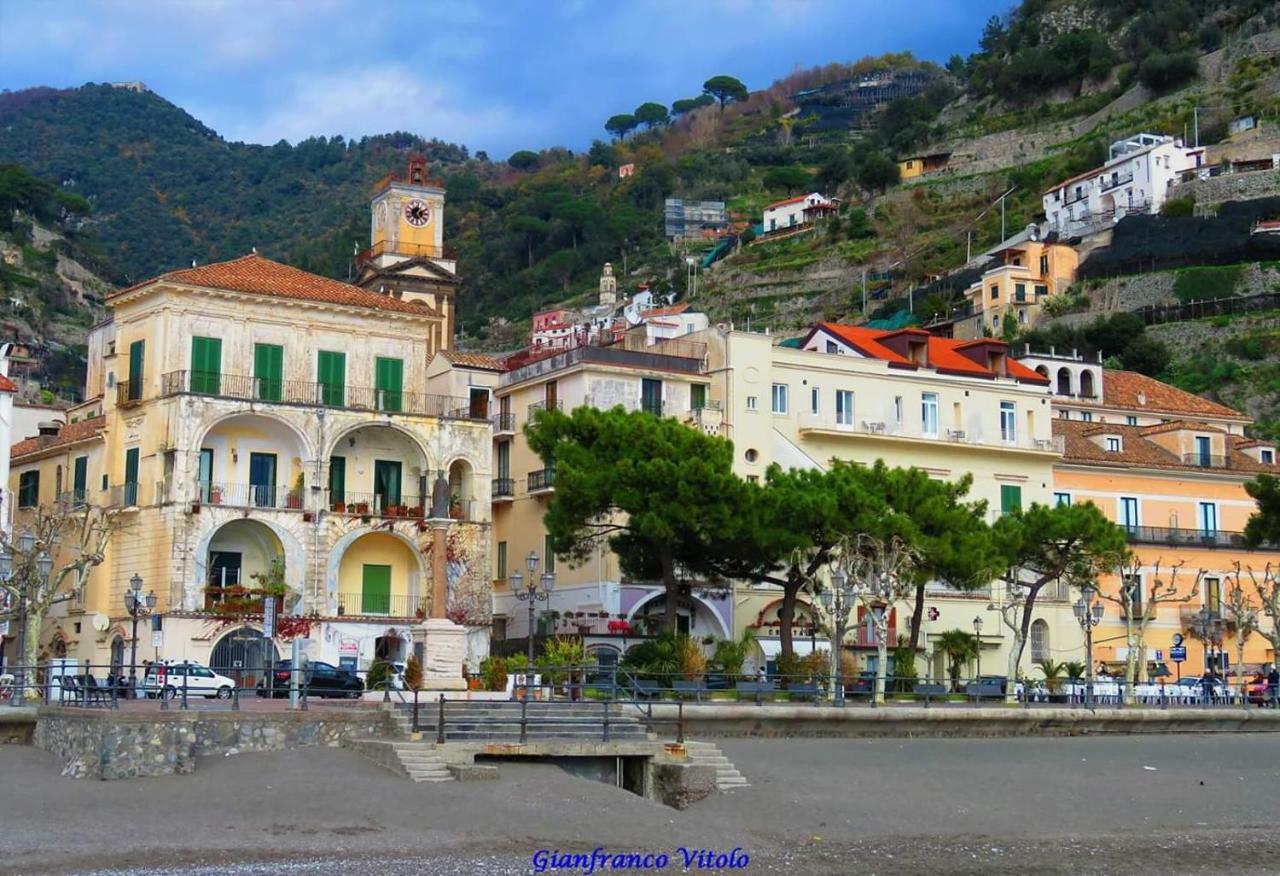 Casa Vacanze Freeholiday House Minori Bagian luar foto