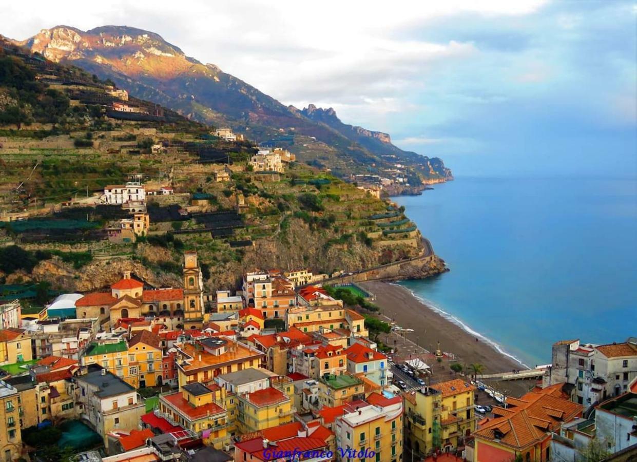 Casa Vacanze Freeholiday House Minori Bagian luar foto