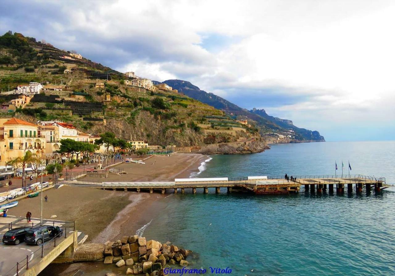 Casa Vacanze Freeholiday House Minori Bagian luar foto