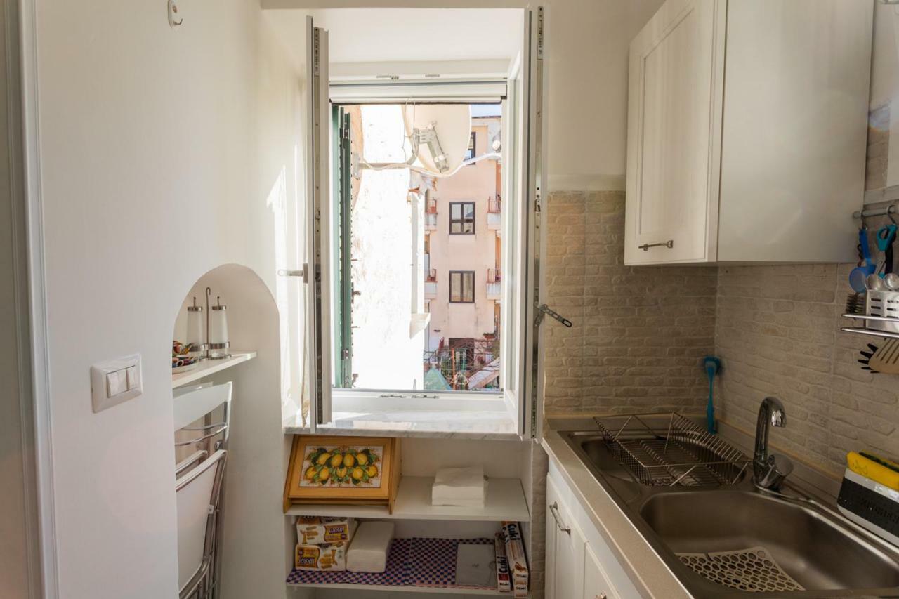 Casa Vacanze Freeholiday House Minori Bagian luar foto